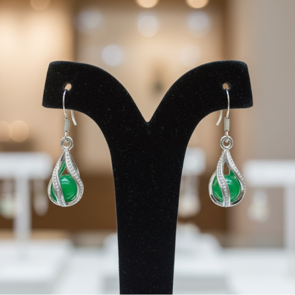 Elegant Silver and Jade Teardrop Earrings